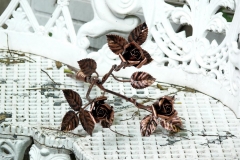 Kovácsolvas rózsa csokor 3 - szálas bronz antikolással