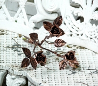 Kovácsoltvas Rózsa bronz antikolással, Valentin napi ajándék